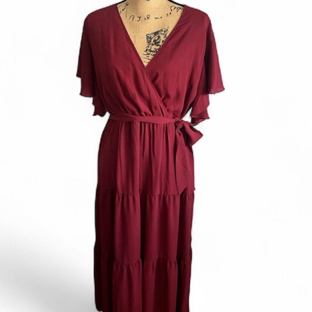 Elegant burgundy, red lovely flowing dress size extra large